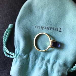 18 kt gold and amethyst Tiffany ring